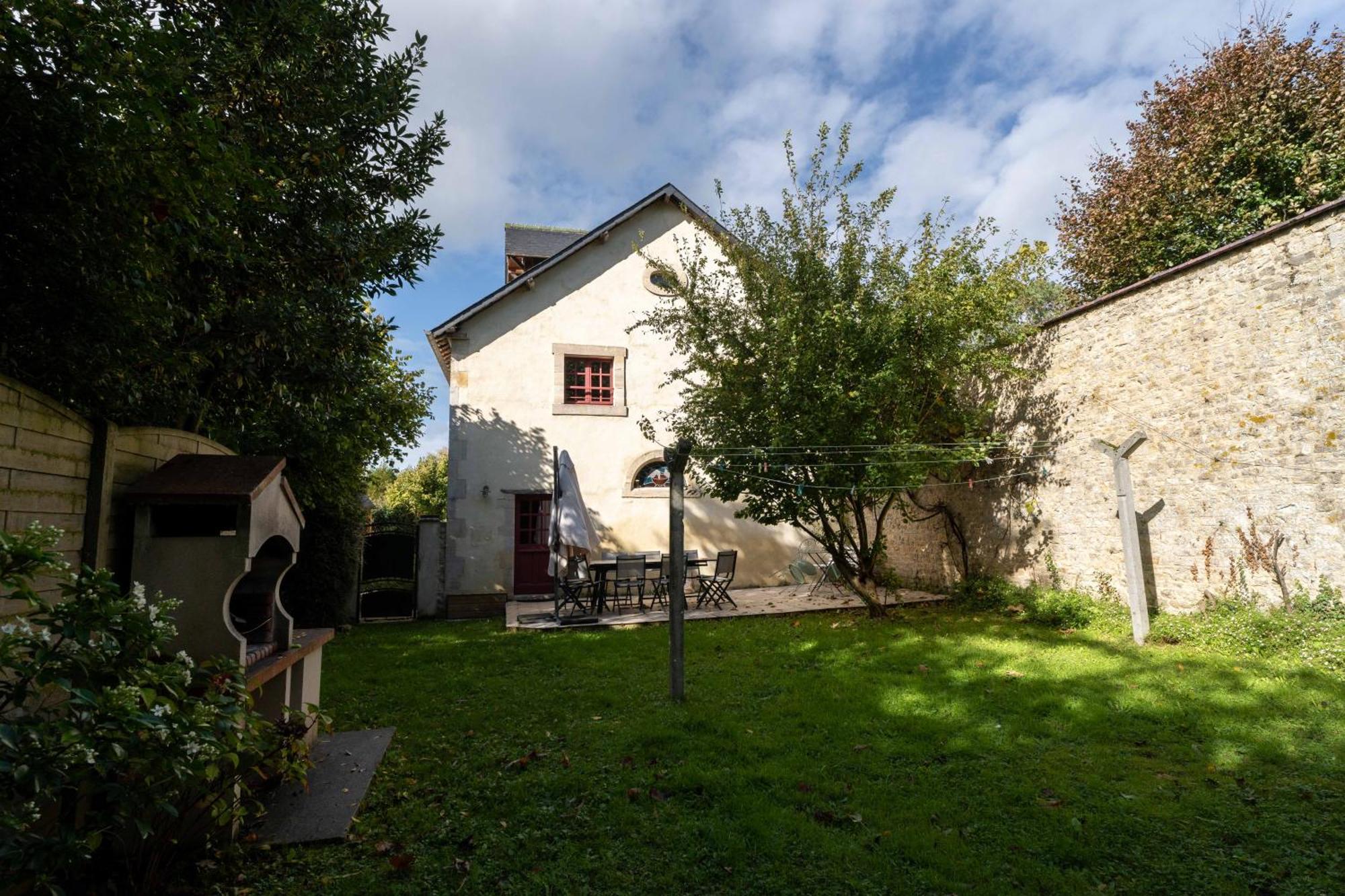 Saint-Martin-des-Entrées Manoir De Damignyヴィラ エクステリア 写真